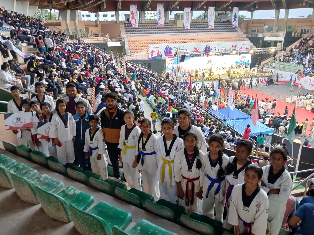 Ganghan Taekwondo team at a state-level championship stadium